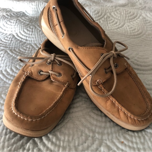 Sperry Shoes - Sperry Intrepid top sider tan leather boat shoe. Women’s 9 (9774829)